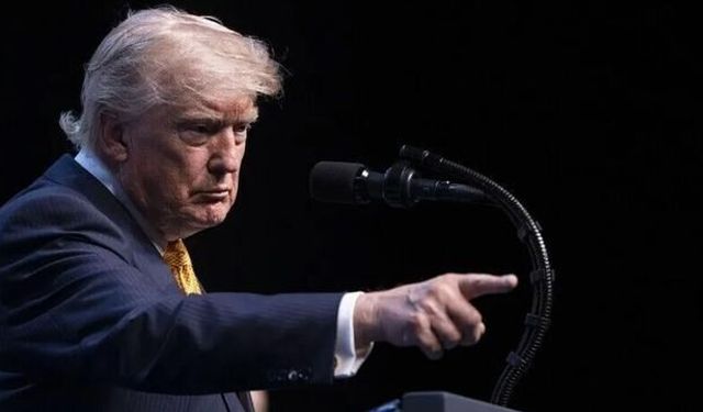 Donald Trump, 2024 Başkanlık Seçimlerinde Yeniden Aday Olacağını Açıkladı
