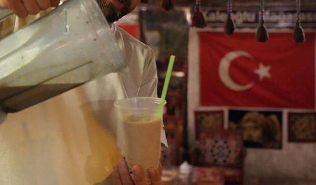 Gaziantep'te Tarihi Mağarada Serinleten Menengiç Kahvesi