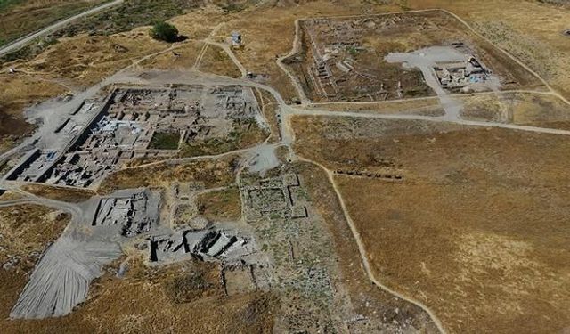 Kayseri Kültepe'deki Kazılar Bölgenin Binlerce Yıllık İklim ve Tarım Tarihini Aydınlatıyor