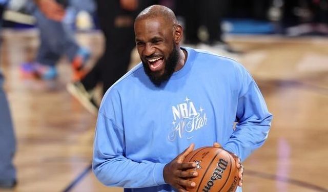 LeBron James, Philadelphia 76ers ile 2 Yıllık Anlaşmaya Vardı