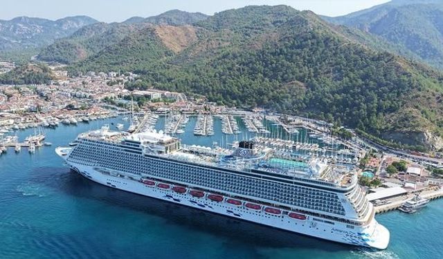 Marmaris'e Gelen Malta Bayraklı Kruvaziyer 3 Bin 210 Turist Getirdi