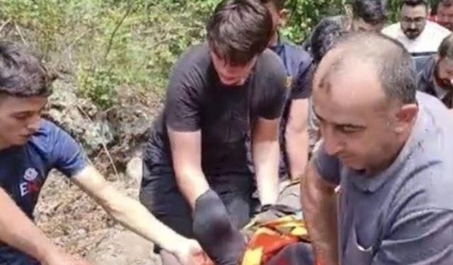 Osmaniye Düziçi'nde içme suyu çalışmasında düşen işçi yaralandı