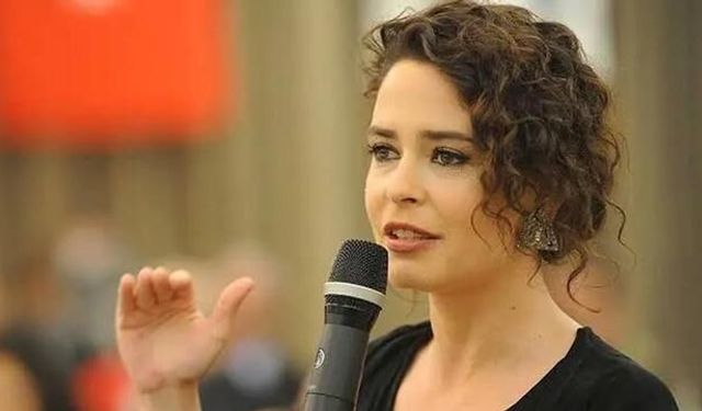 Pelin Batu, Deprem Dönemindeki Paylaşımı İçin Özür Diledi