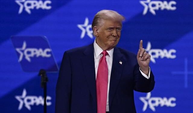 Trump: İran'a Karşı Saldırılar Sürecek, Müzakere Kapısı Açık