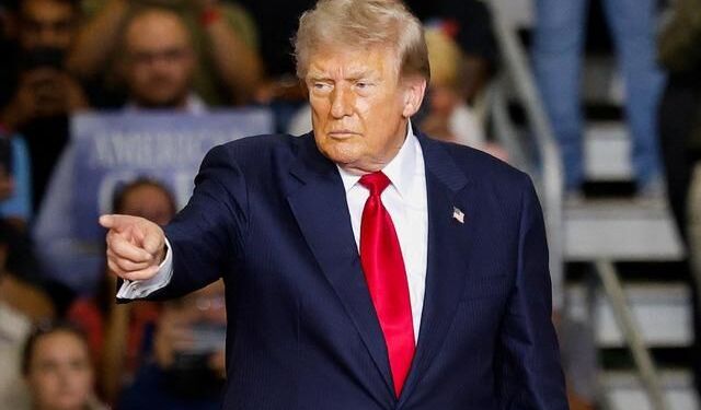Trump'tan İran'a Ürdün'deki ABD üslerine saldırı sonrası sert uyarı