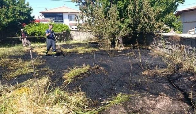 Yozgat'ta Otluk Alanda Çıkan Yangın Kısa Sürede Söndürüldü