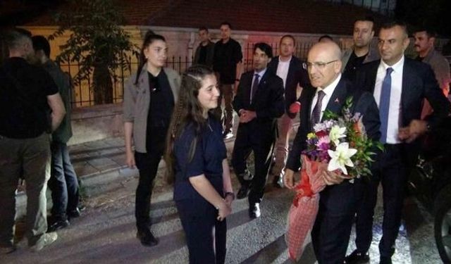 Bakan Şimşek, Gercüş'te önemli projelerin toplu açılış törenine katıldı