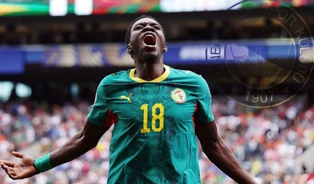 Fenerbahçe, Rafael Leao'dan Olumsuz Yanıt Sonrası Ismaïla Sarr Transferinde Anlaştı