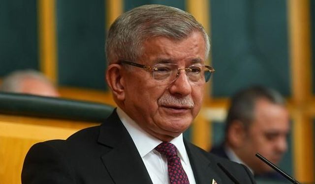 Gelecek Partisi siyasi faaliyetlerini resmen durdurdu