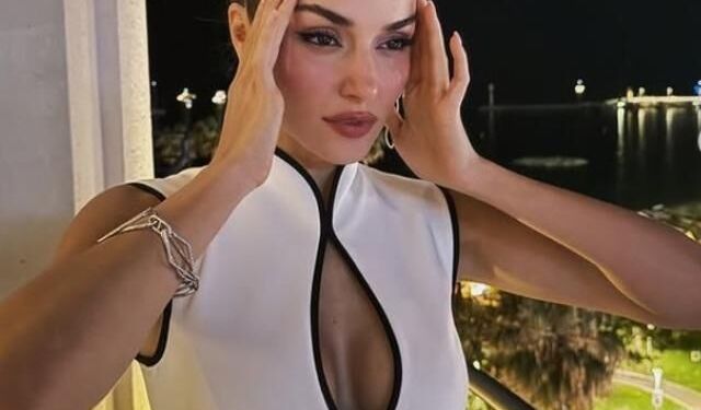 Hande Erçel yeni sezona senaryo yazımıyla hazırlanıyor