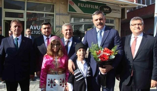 İçişleri Bakanı Çiftçi, Türkeli'de Sel Felaketi Sonrası İncelemelerde Bulundu