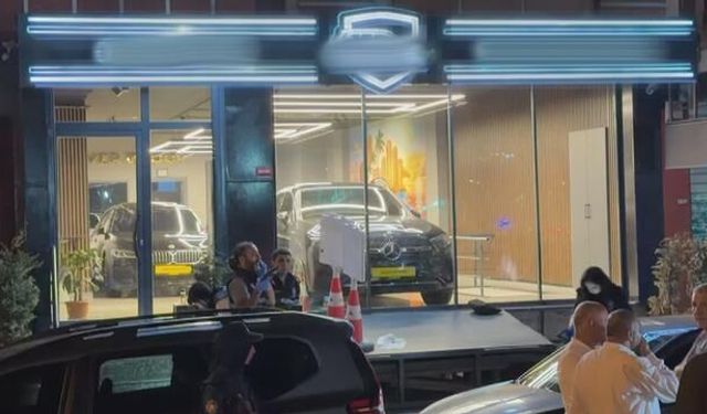 İstanbul Eyüpsultan'da 15 Yaşındaki Çocuğun Silahlı Saldırısı: 1 Ölü, 3 Yaralı