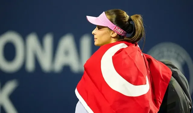 Milli tenisçi Zeynep Sönmez Kanada Açık'ta ikinci tura çıktı