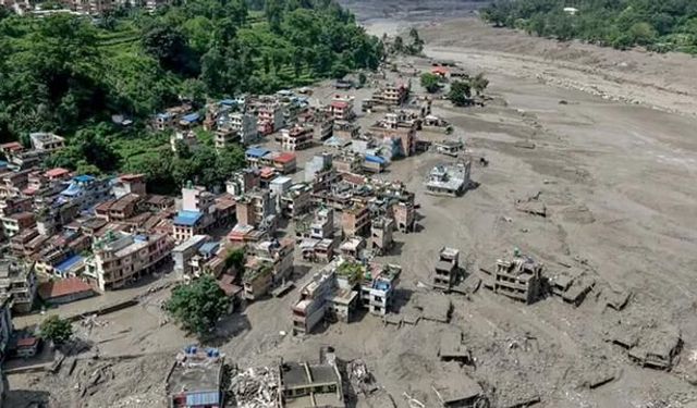 Nepal'deki sel felaketinde can kaybı 788'e çıktı