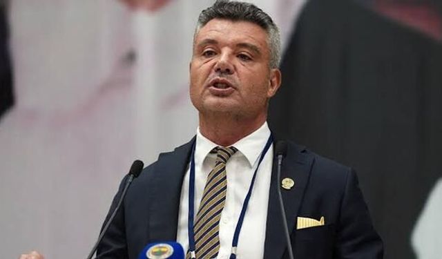Sadettin Saran'ın Yeni İmajı Sosyal Medyada Gündem Oldu