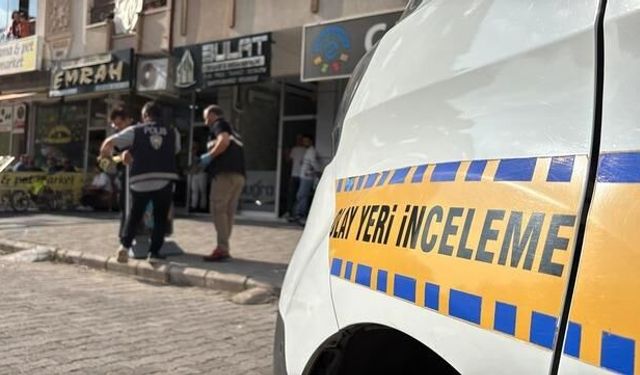 Aksaray'da 5. kattan düşen kişi ağır yaralandı
