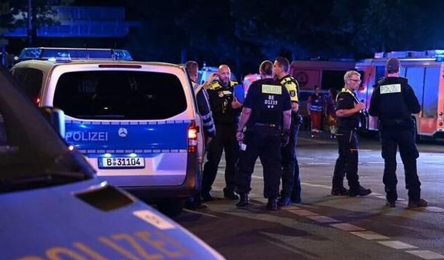 Almanya'da silahlı saldırı: 2 Türk hayatını kaybetti, mafya hesaplaşması ihtimali araştırılıyor