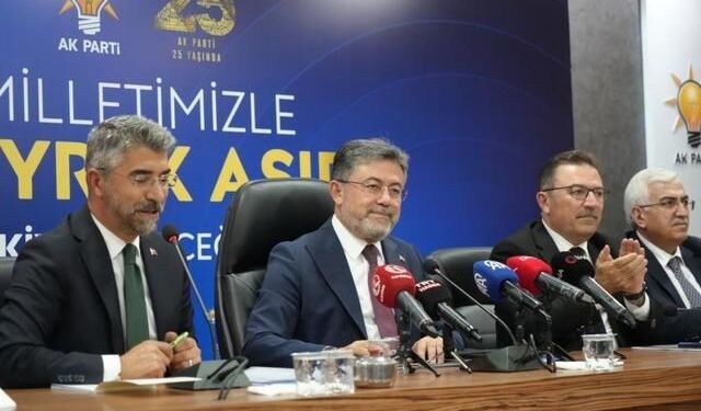 Bakan Yumaklı: Millet iradesine yönelik vesayet engelleri kaldırıldı