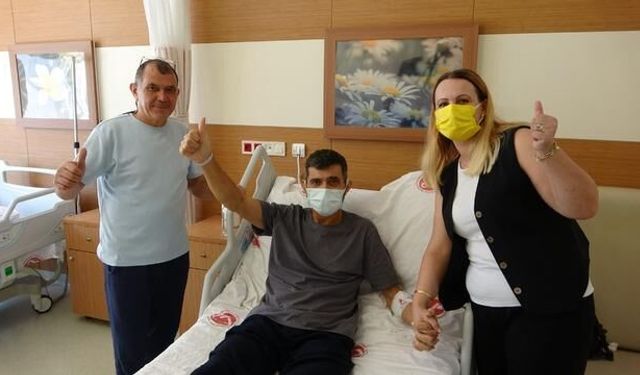 Çanakkale'de ağrı kesici kullanımı böbrek yetmezliğine yol açtı, eşinden nakil yapıldı