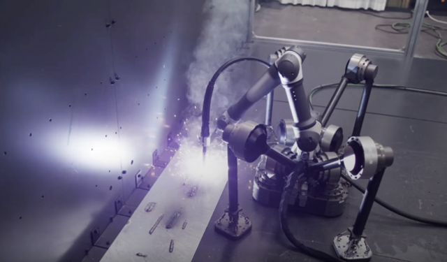 Diden Spider: Çelik yüzeylerde yürüyebilen dört bacaklı robot