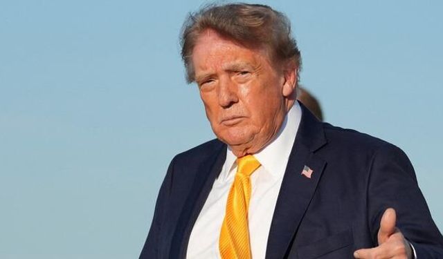 Donald Trump'ın Saç Rengi Değişti: Yeni İmajıyla Dikkat Çekiyor
