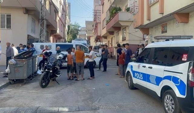 Gaziantep'te eşini öldüren zanlı sokağa çıkarak rastgele ateş açtı