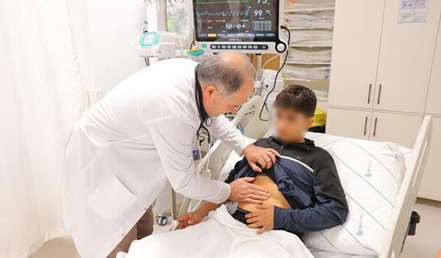 Kahramanmaraş'ta Tuz Ruhunu Su Zannedip İçen 14 Yaşındaki Çocuk Ağır Yanıklardan Kurtuldu
