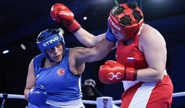 Milli boksör Havvanur Kethüda Avrupa Boks Şampiyonası'nda altın madalya kazandı