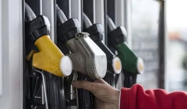 Motorin ve Benzine Zam: İstanbul'da Litresi 90 TL'ye Yaklaştı