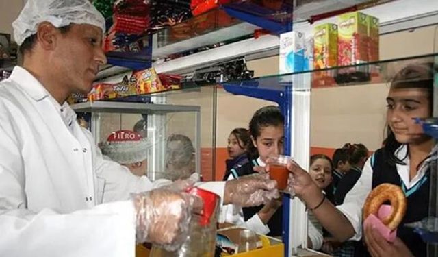 Okul kantinlerinde satışı yasaklanan ürünler ve yeni fiyatlar açıklandı