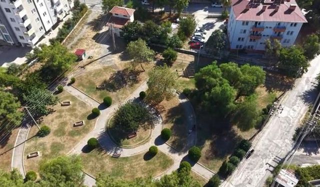 Osmaniye Eyüp Sultan Mahallesi'nde Mezarlık Alanının Modern Parka Dönüştürülmesi Talebi