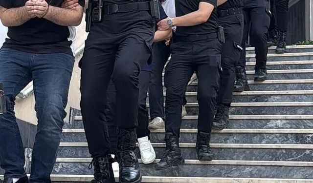 Adana'da 17 sigorta şirketini hedef alan trafik kazası dolandırıcılığına operasyon