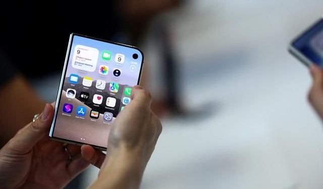 Apple, iPhone Duo'nun çıkışı öncesi iOS 27.1 güncellemesini yayımladı