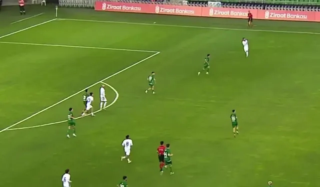 Bursa Yıldırımspor, Ziraat Türkiye Kupası'nda Sakaryaspor'u 2-1 Yendi