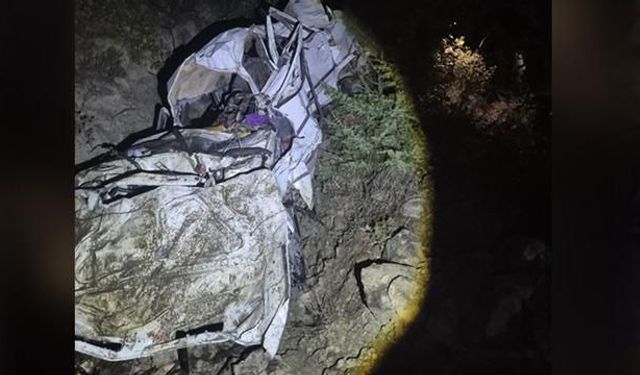 Çankırı'da uçuruma yuvarlanan araçta 4 kişi yaşamını yitirdi, 1 kişi yaralandı