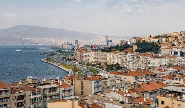 CHP İzmir İl Başkanı Utku Gümrükçü: 7 İlçe Belediye Başkanı AK Parti ile Görüşüyor