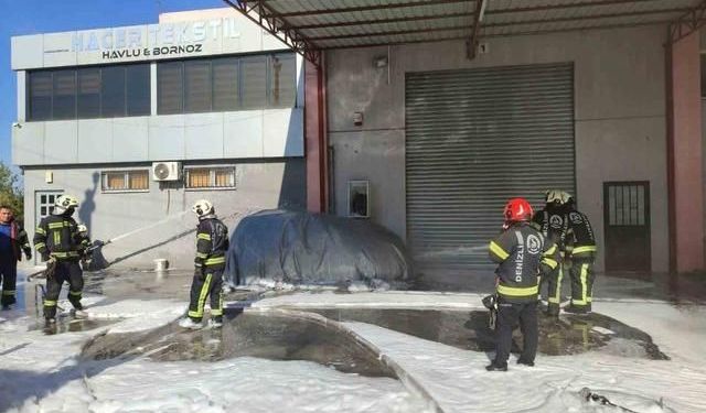Denizli'de Şarj Halindeki Elektrikli Araç Yangını Büyümeden Söndürüldü