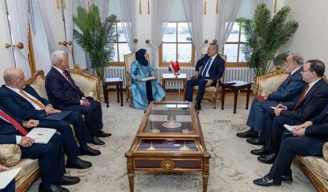 Dışişleri Bakanı Fidan, Yemenli Bakan Al-Zuba ile İstanbul'da Görüştü