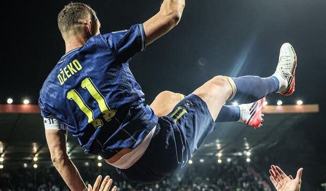 Edin Dzeko'ya Bosnalı Taraftarlardan Duygusal Veda Töreni