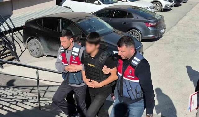 Eskişehir'de amcasını silahla öldüren 15 yaşındaki çocuk tutuklandı