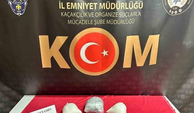 Eskişehir'de uyuşturucu ve kaçak alkol operasyonunda 1 kişi gözaltına alındı