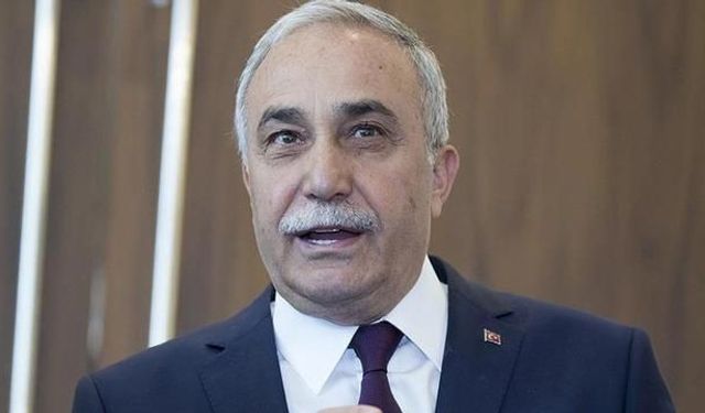 Eşref Fakıbaba, İYİ Parti ve Milletvekilliğinden İstifa Edeceğini Açıkladı