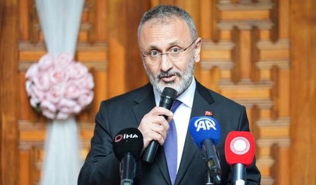Eyüpsultan Belediye Başkanı Mithat Bülent Özmen görevden uzaklaştırıldı