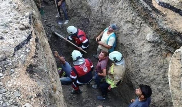 Hatay Arsuz'da altyapı çalışmasında göçük: 1 işçi yaralandı