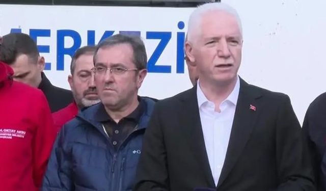 İstanbul Valisi Gül, sel felaketinde yıkılacak yapıları ve arama çalışmalarını açıkladı