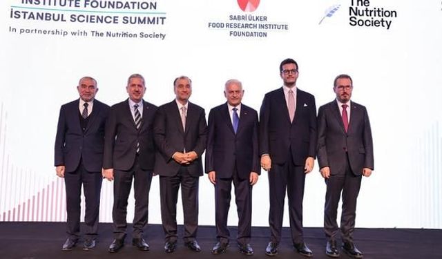 İstanbul'da Uluslararası Bilim İnsanları Çocuk Sağlığı İçin Bir Araya Geldi