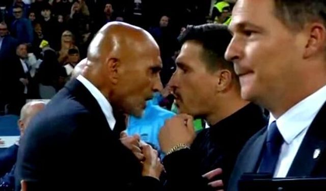 İtalya Serie A'da Cagliari-Juventus maçının ardından teknik direktörler arasında tartışma