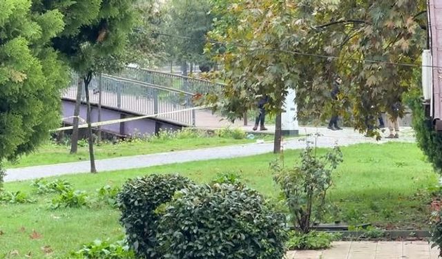 Kağıthane'de dere kenarında erkek cesedi bulundu