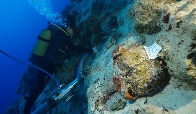 Kekova'da Dünyanın En Eski Batığı Keşfedildi