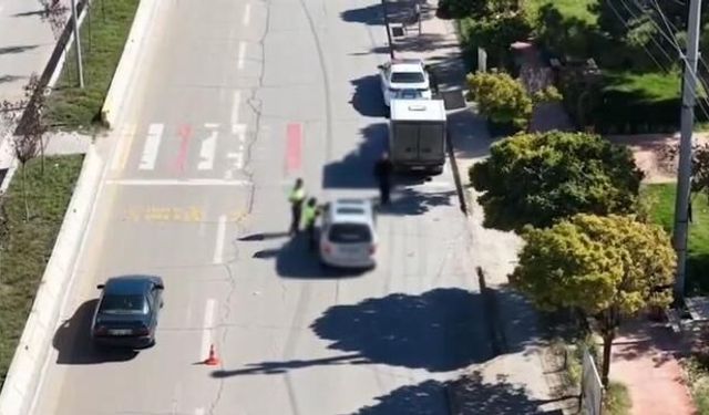 Kırıkkale'de trafikte koltuk değiştiren sürücüye 240 bin lira ceza